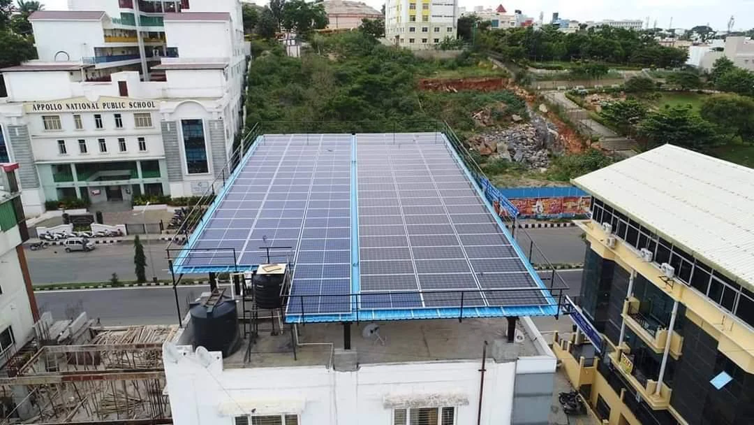 Elevated rooftop solar structure on the Royaloak building